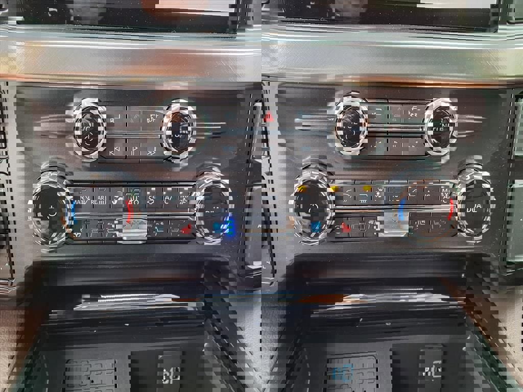 New 2026 Ford F250 King Ranch w/ Chrome Package image 11