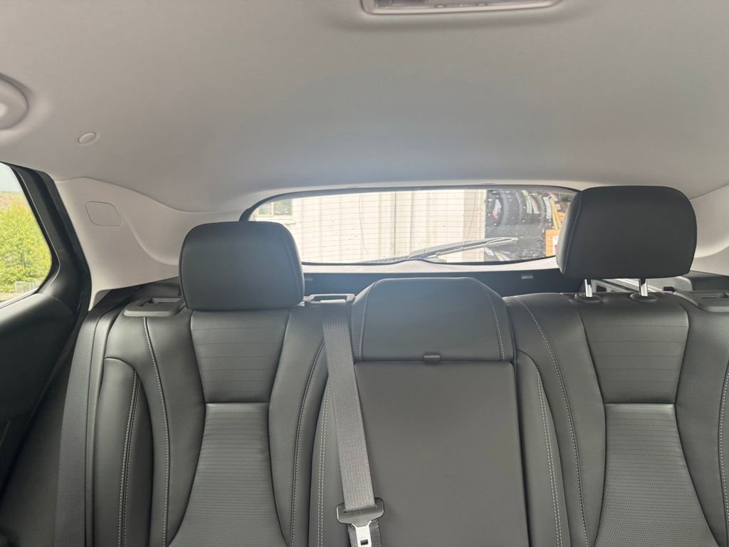 Used 2025 Buick Envision Preferred image 20