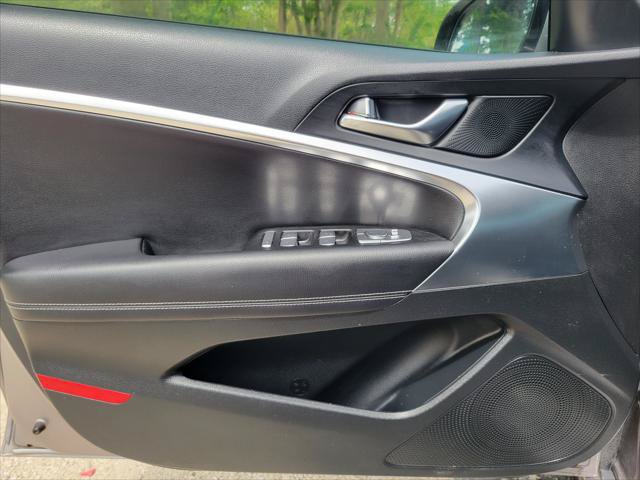 Used 2025 Genesis G70 2.5T AWD/4WD image 21