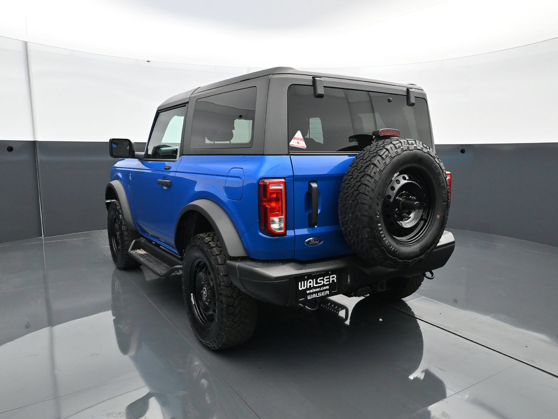 Used 2021 Ford Bronco Black Diamond AWD/4WD image 5