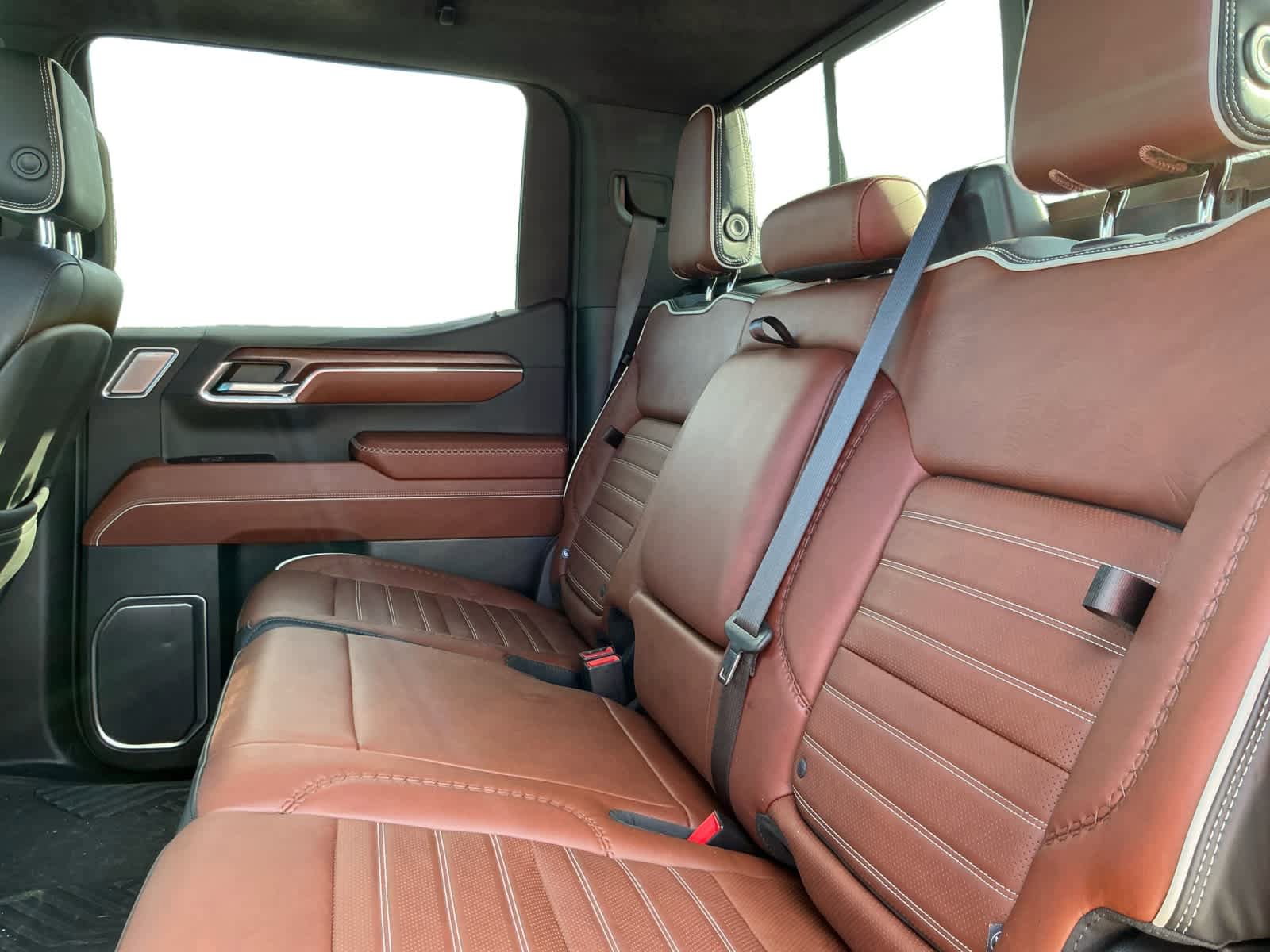 Used 2023 GMC Sierra 1500 Denali Ultimate image 11