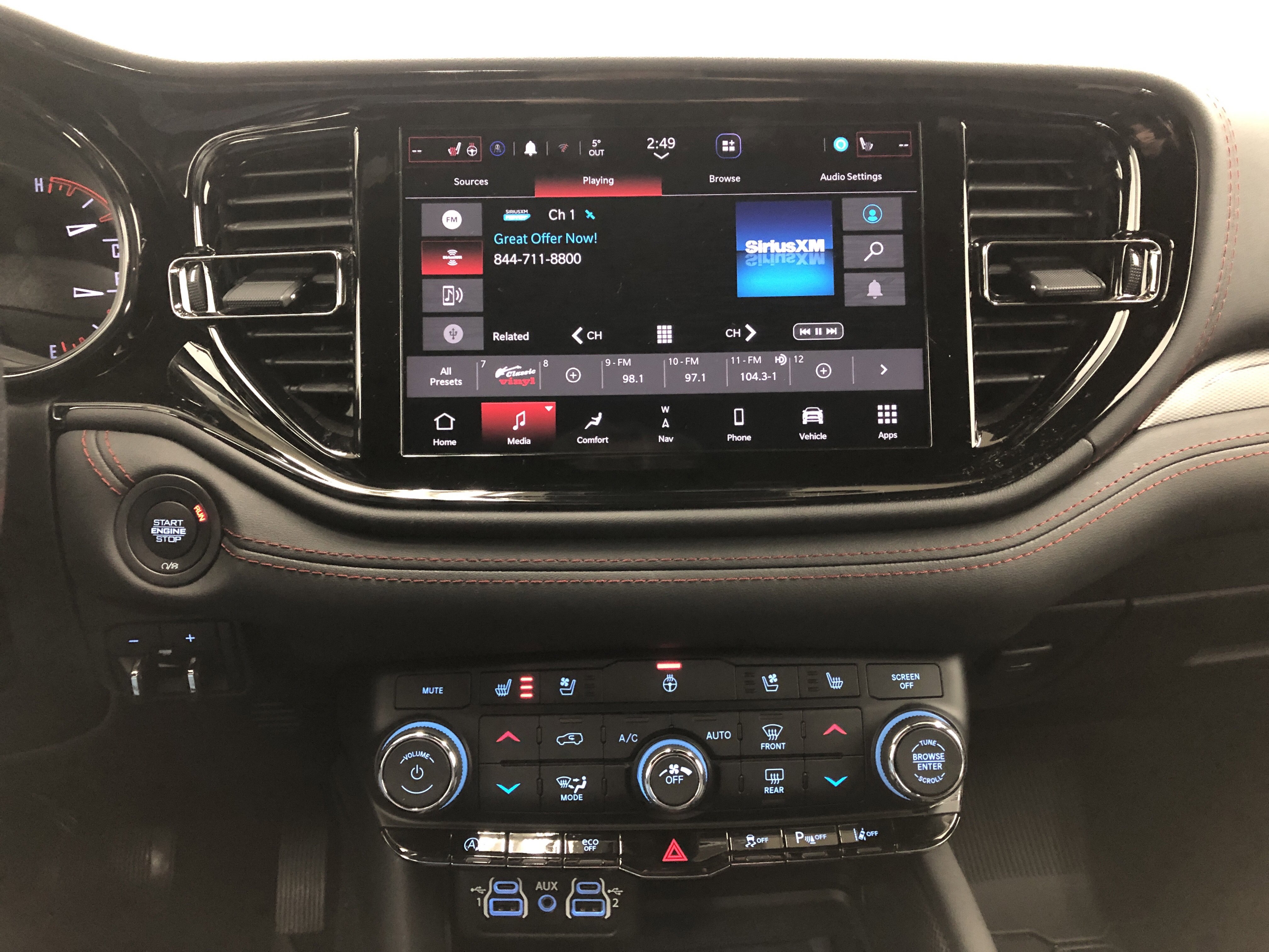 Certified 2024 Dodge Durango GT image 25