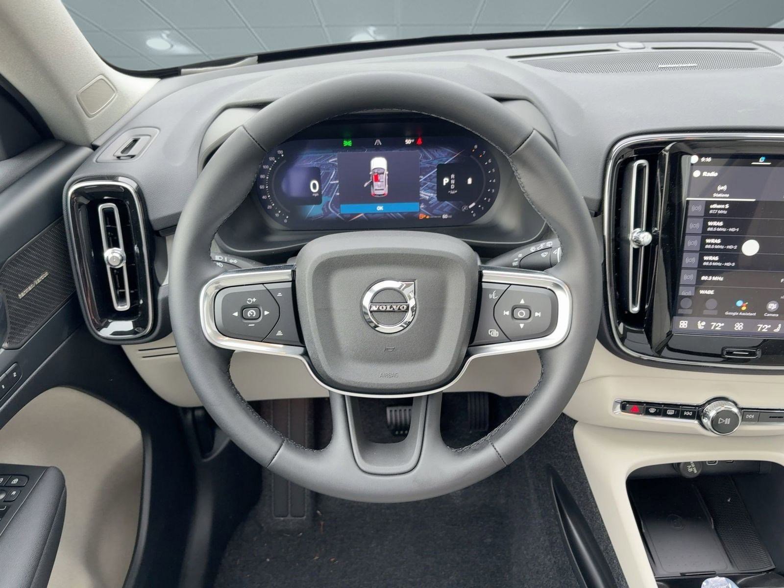 New 2026 Volvo XC40 B5 Ultra w/ Climate Package image 25