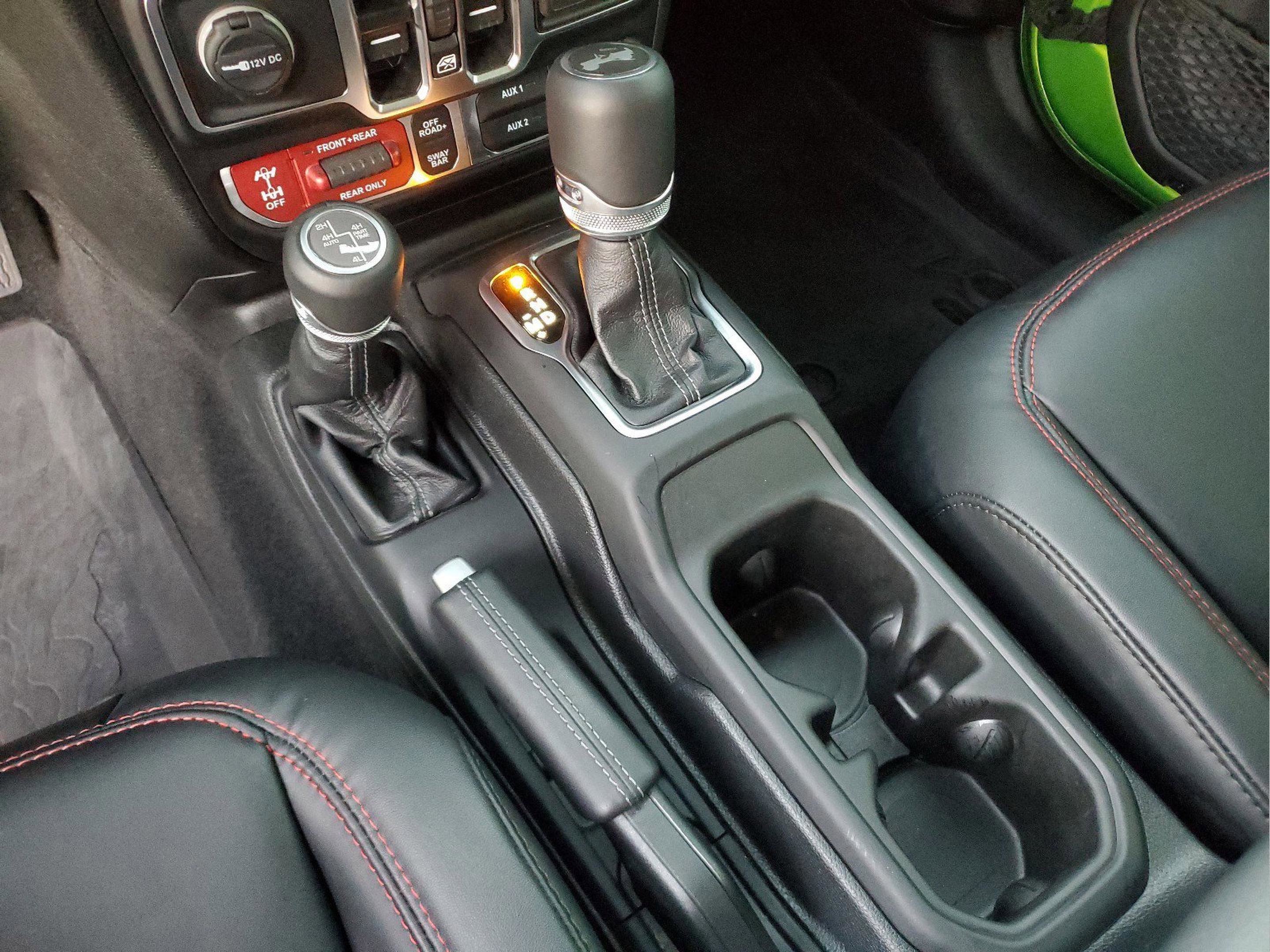 Certified 2025 Jeep Wrangler Unlimited Rubicon image 27