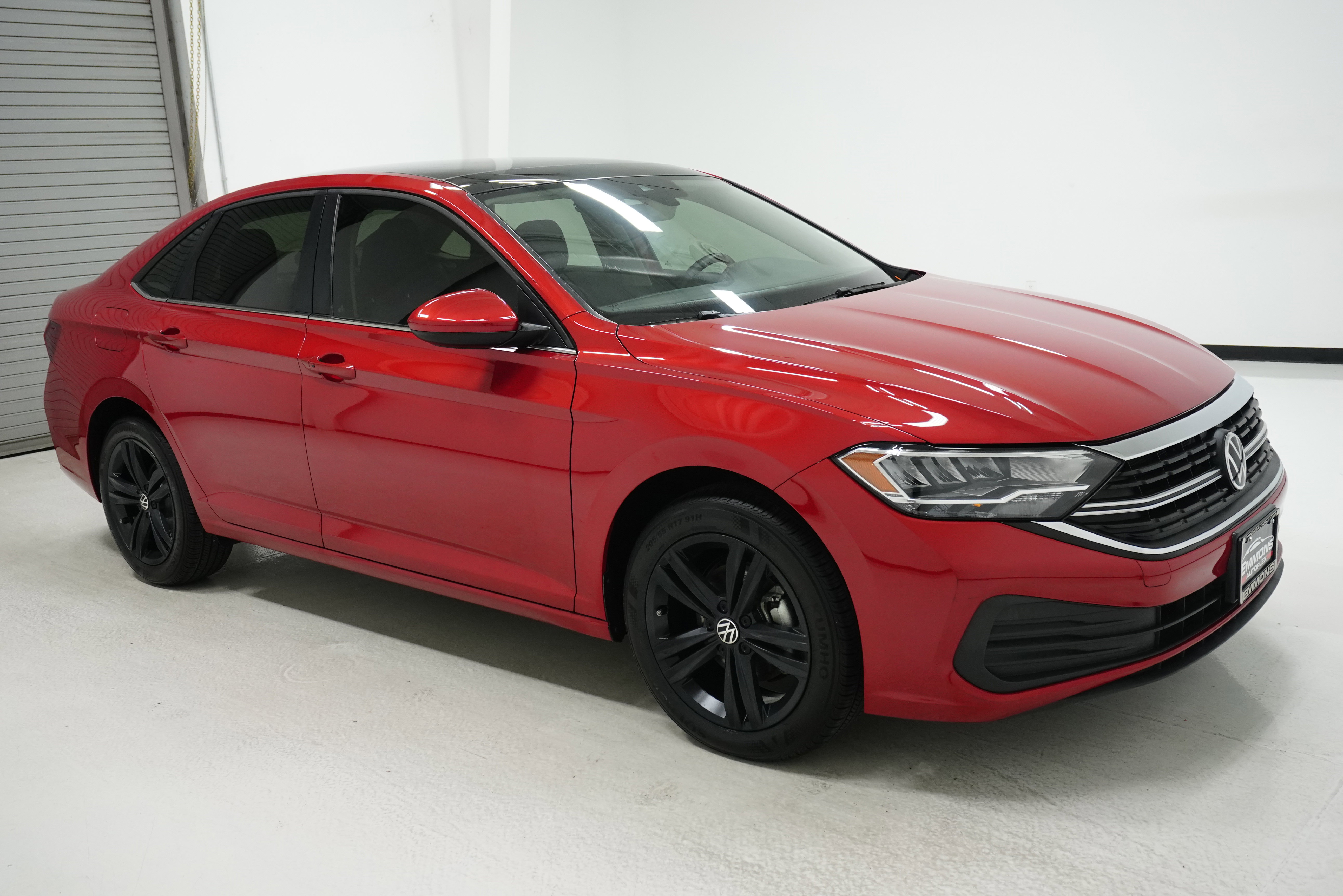 Used 2024 Volkswagen Jetta SE image 3