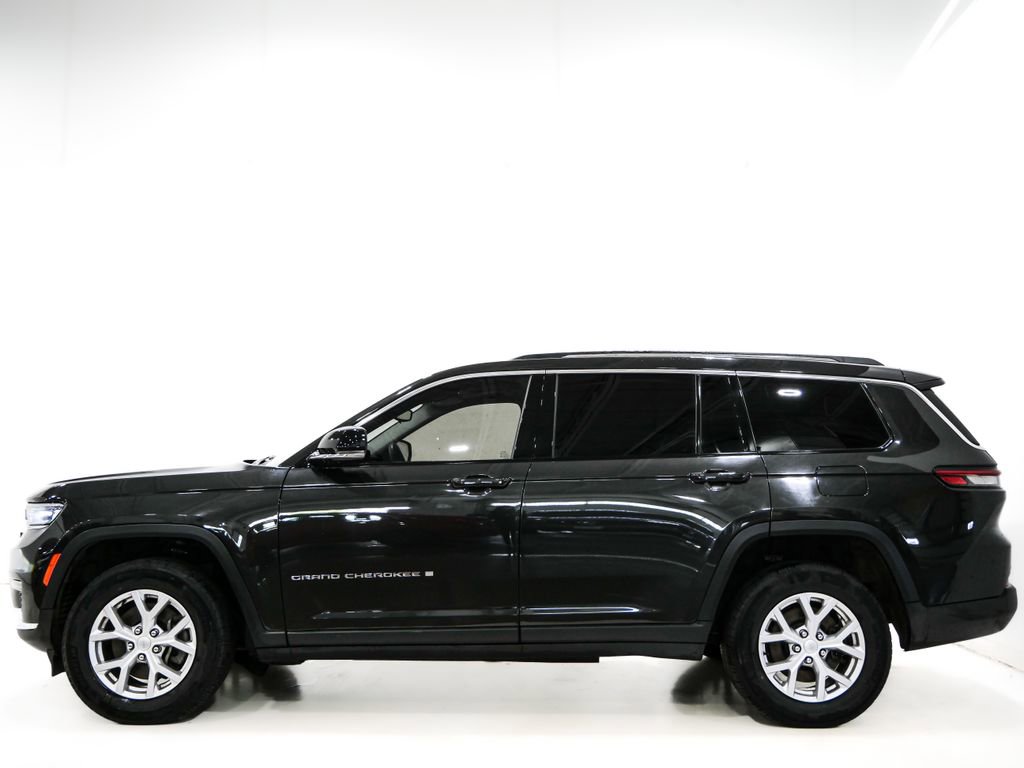 Used 2023 Jeep Grand Cherokee L Limited AWD/4WD image 6