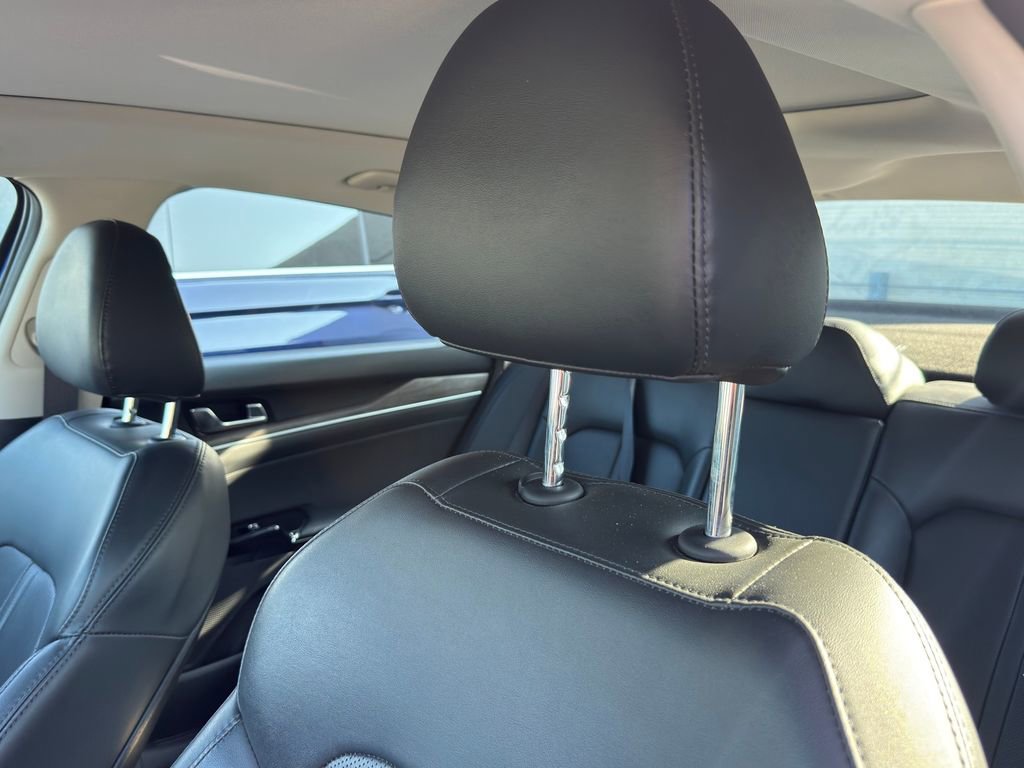 Used 2022 Kia K5 EX image 12