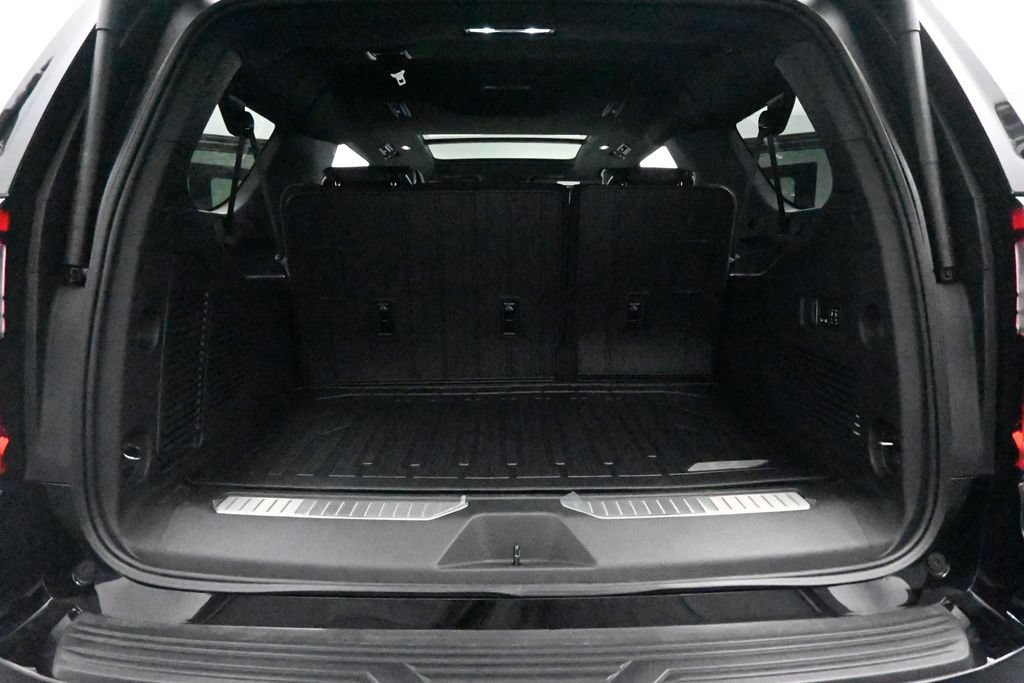 New 2026 GMC Yukon XL AT4 Ultimate w/ LPO, Floor Liner Package AWD/4WD image 30