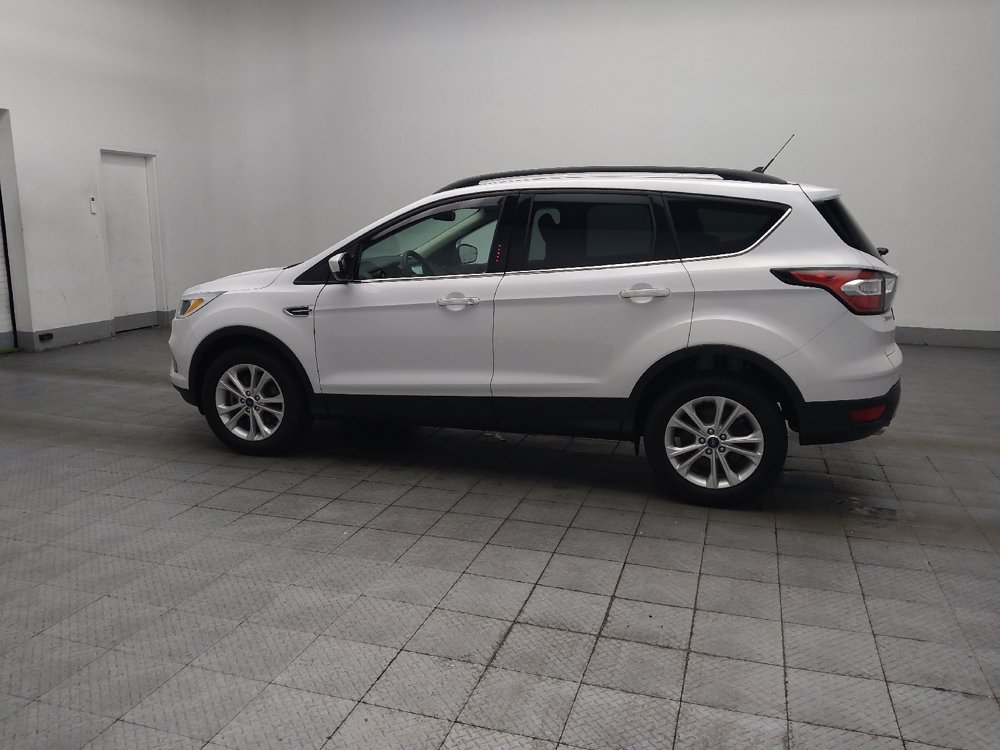 Used 2018 Ford Escape SE w/ SE Sync 3 Package AWD/4WD image 3