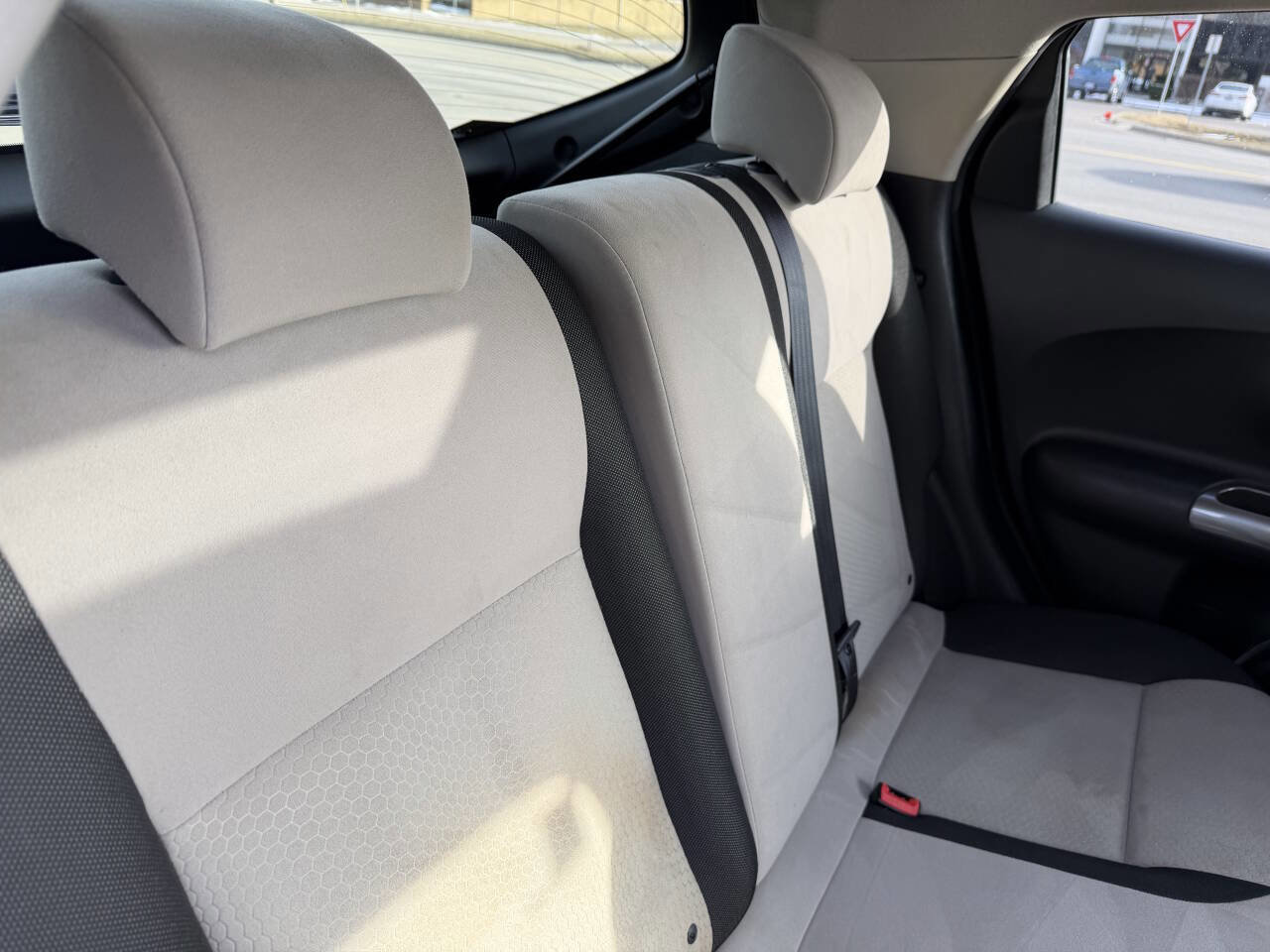 Used 2014 Nissan Juke SV w/ Navigation Package image 22