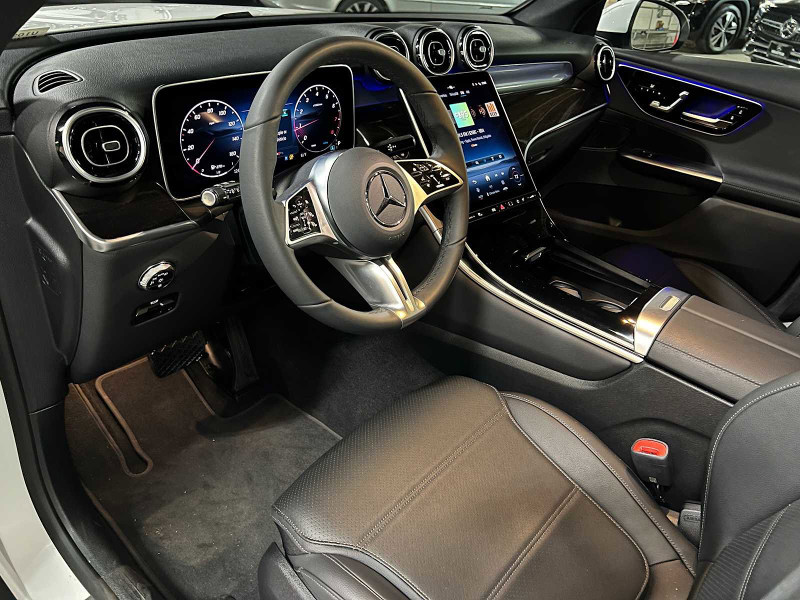 Certified 2026 Mercedes-Benz GLC 300 4MATIC image 25