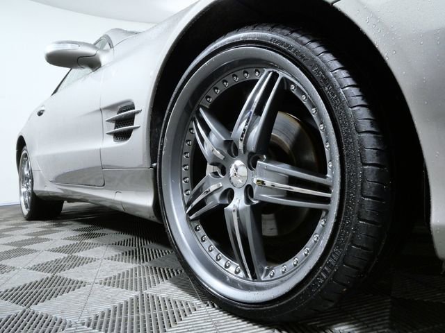 Used 2005 Mercedes-Benz SL 500 image 2