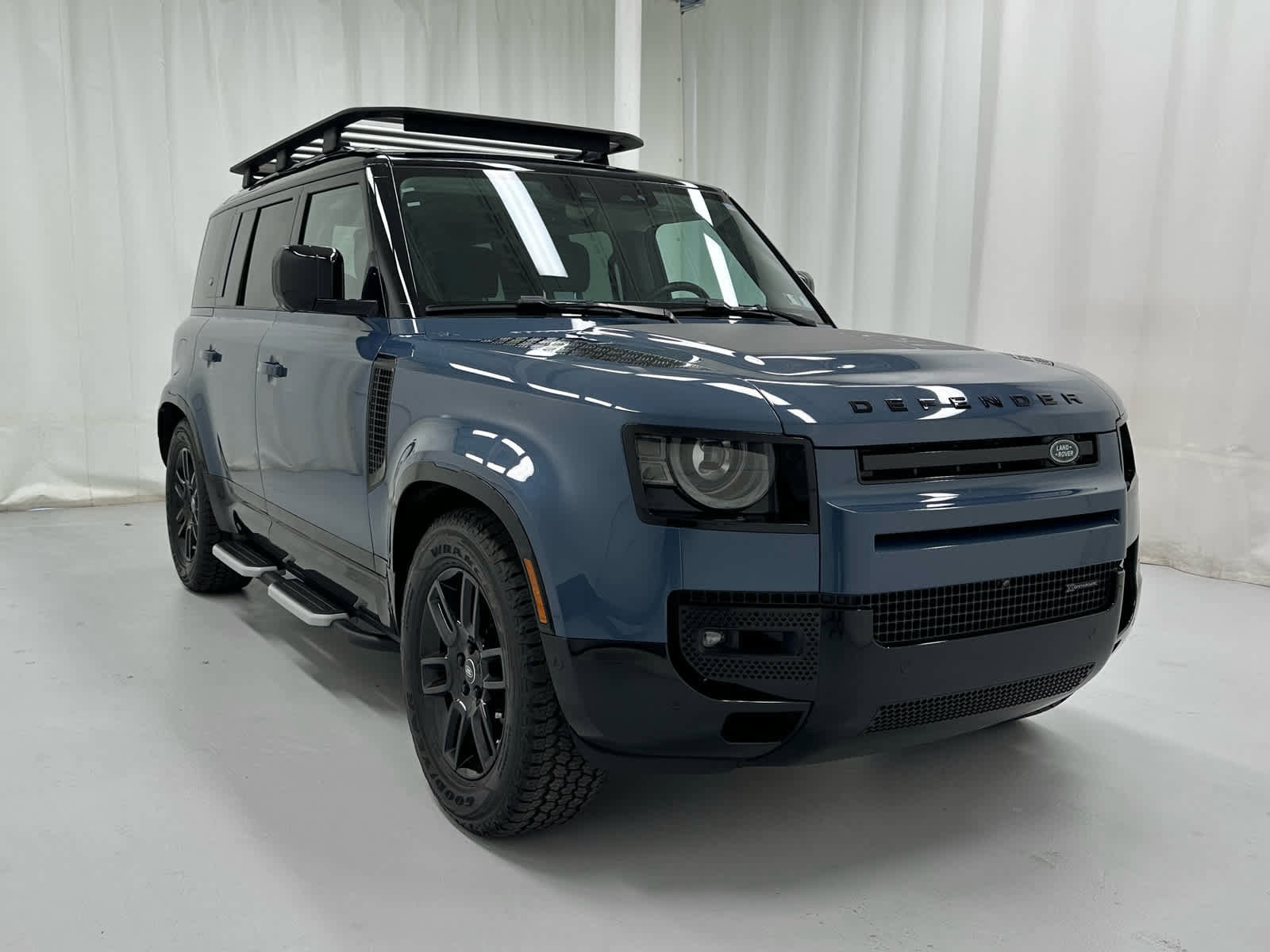 Used 2023 Land Rover Defender 110 X-Dynamic SE