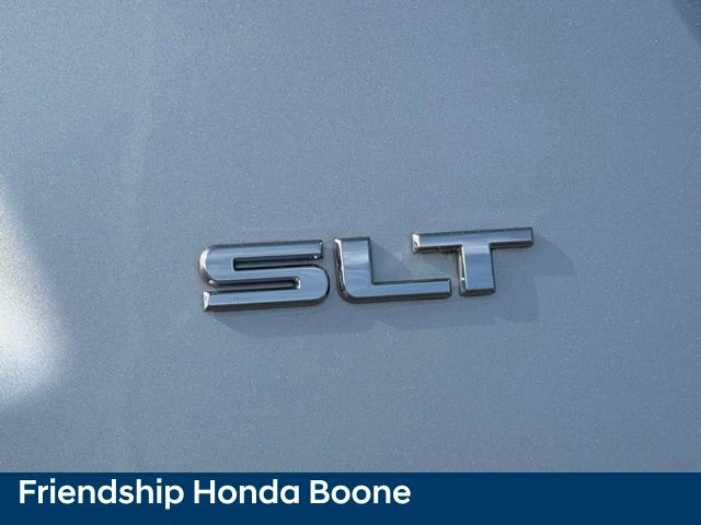 Used 2016 GMC Acadia SLT AWD/4WD image 13