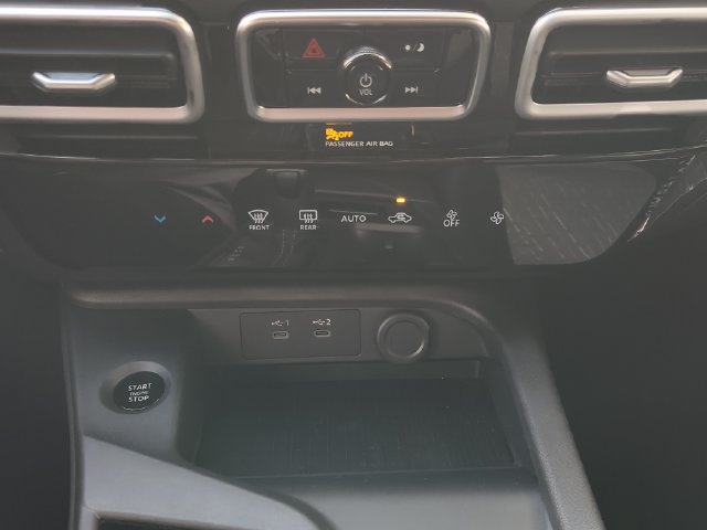 New 2027 Nissan Sentra SV w/ Floor Mat Package FWD image 18