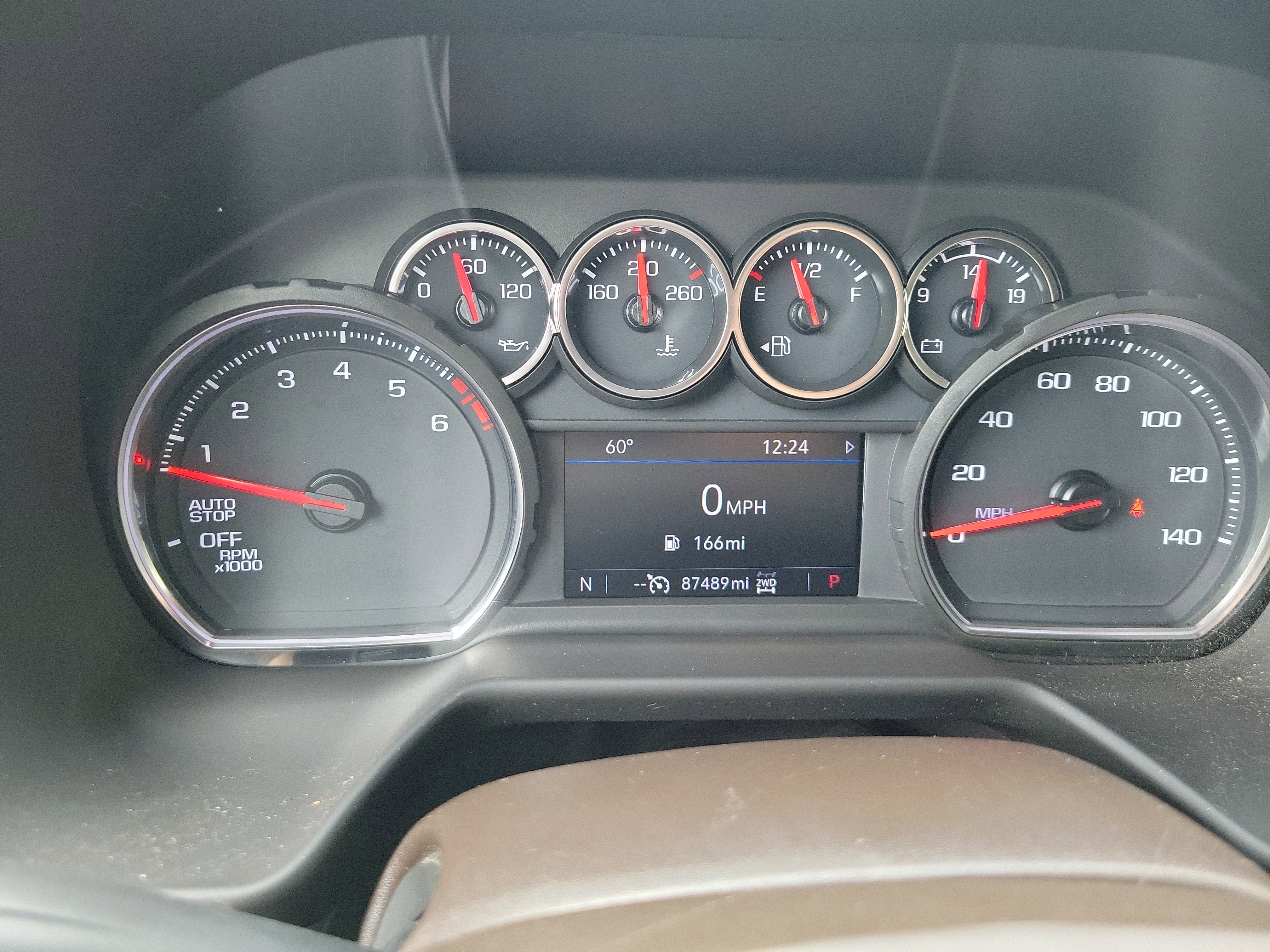 Used 2022 Chevrolet Suburban LS AWD/4WD image 23