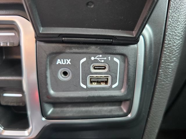 Used 2021 Jeep Gladiator Sport AWD/4WD image 16