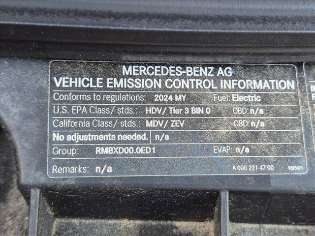 Used 2024 Mercedes-Benz eSprinter 170 Cargo image 22