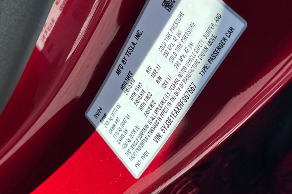 Used 2024 Tesla Model 3 Standard Range image 25