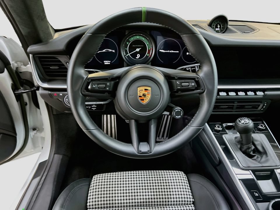 Certified 2023 Porsche 911 Sport Classic RWD image 12