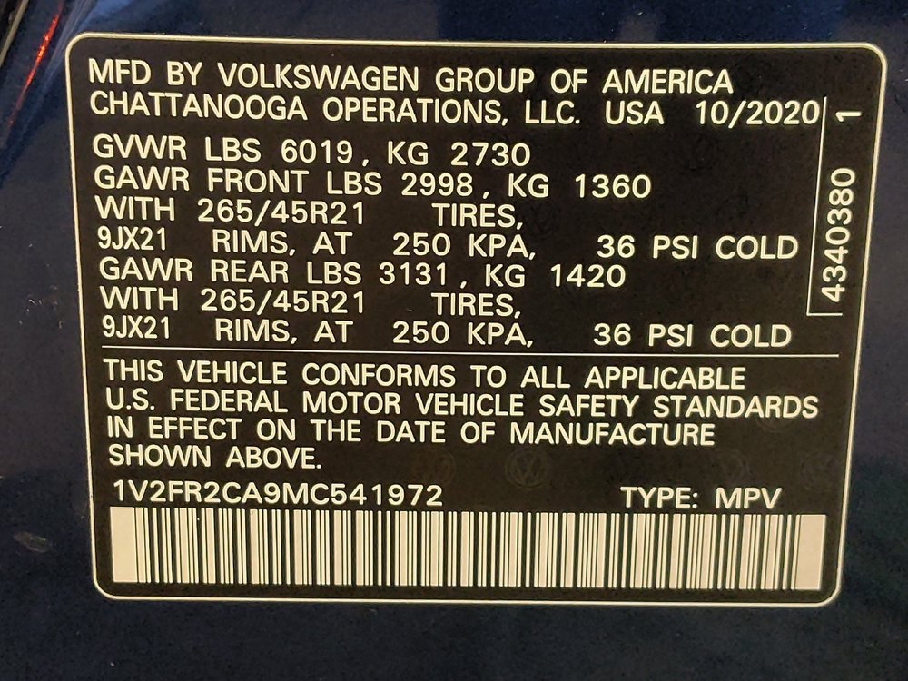 Used 2021 Volkswagen Atlas SEL Premium image 33