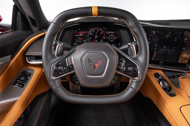 Used 2024 Chevrolet Corvette Stingray Premium Cpe w/ Z51 Performance Package RWD image 32