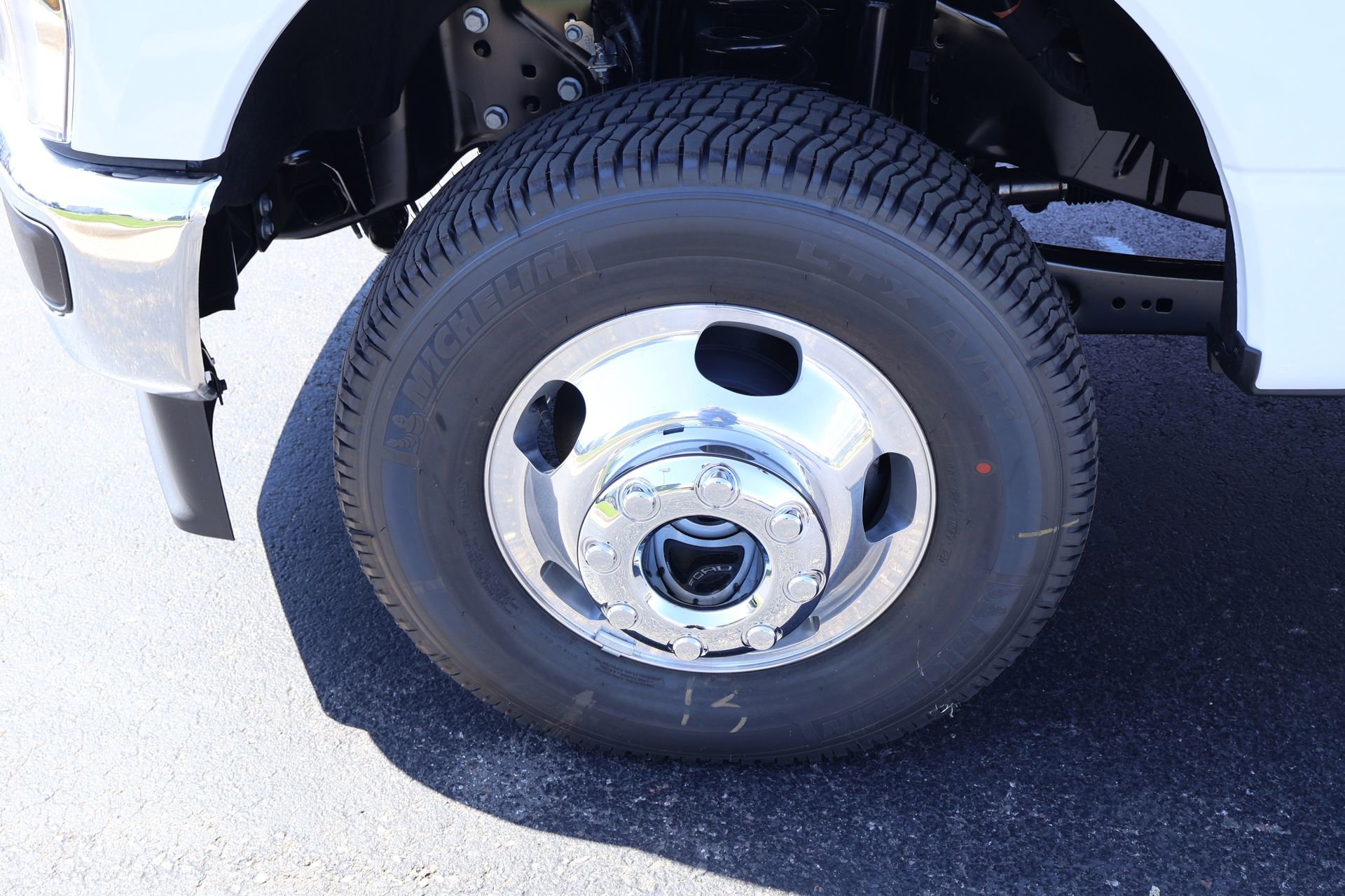 New 2026 Ford F350 Lariat AWD/4WD image 18