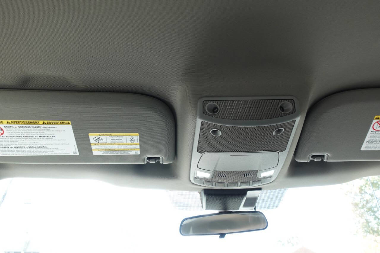 Used 2022 Ford F250 XLT image 39