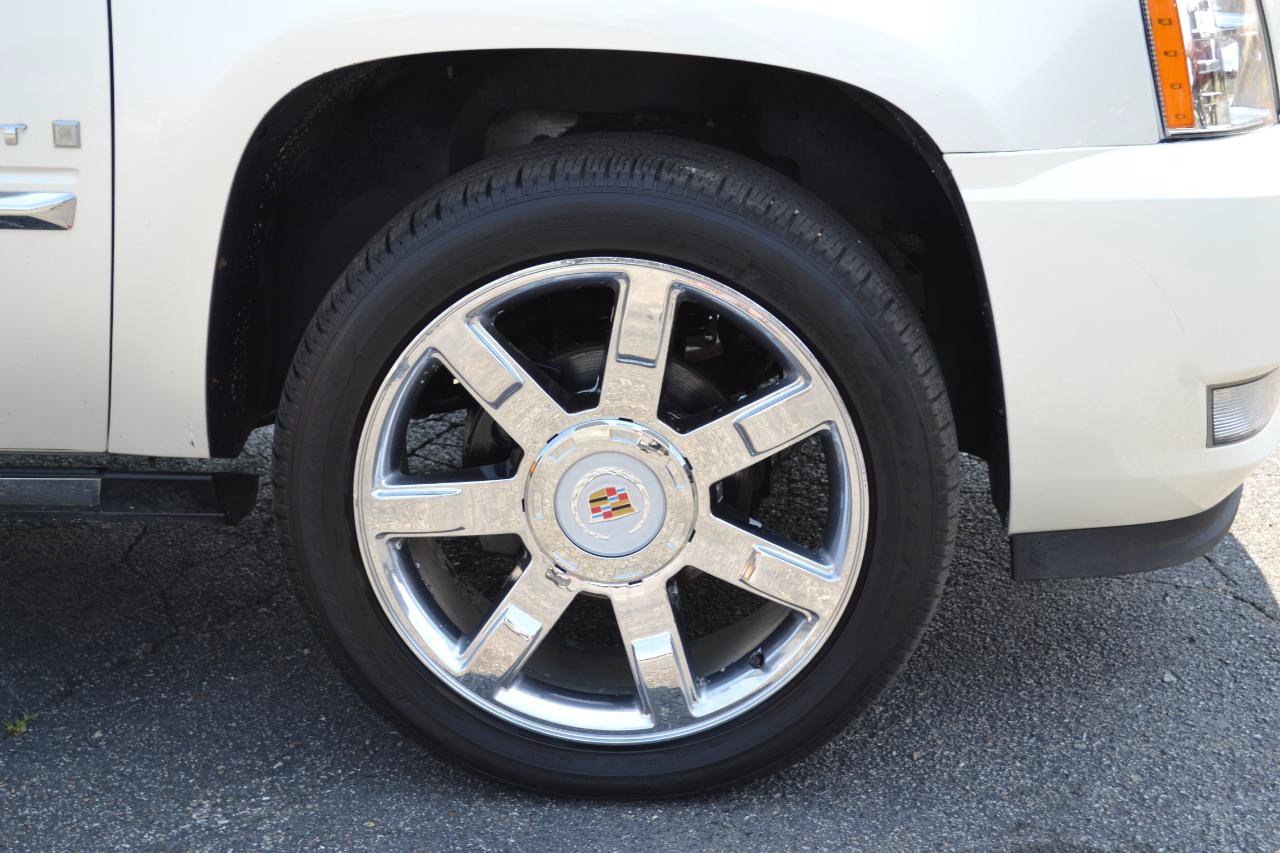 Used 2008 Cadillac Escalade EXT AWD/4WD image 62