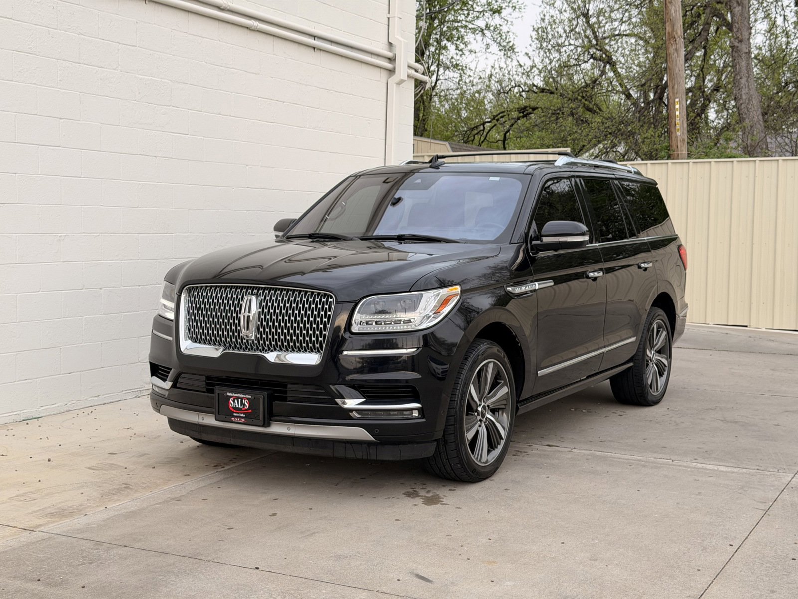 Used 2019 Lincoln Navigator Reserve image 8