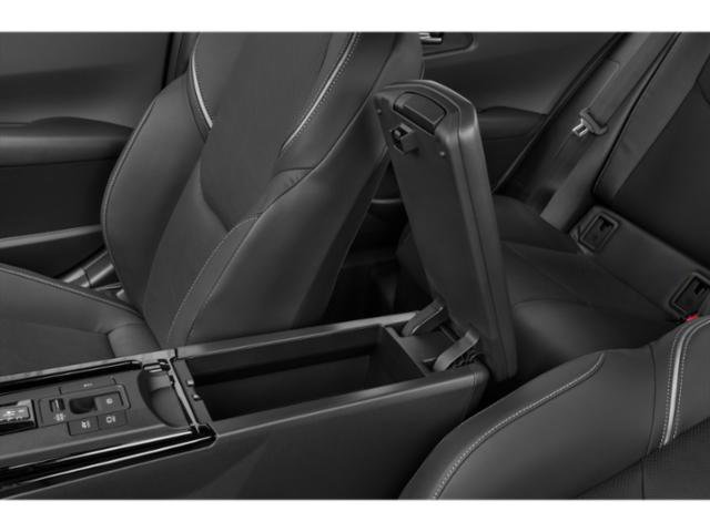 Used 2025 Toyota Prius XLE FWD image 13