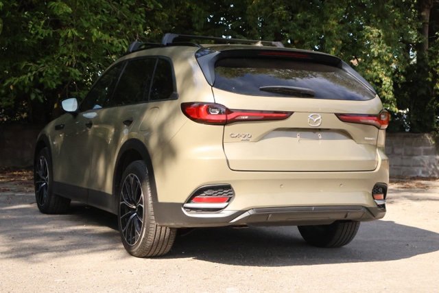 Used 2025 MAZDA CX-70 Plug-In Hybrid w/ Premium Plus image 25