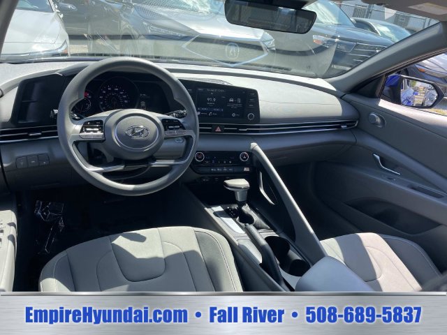 Used 2023 Hyundai Elantra SEL FWD image 12