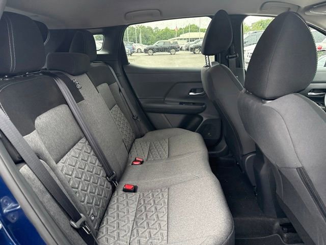 Used 2026 Nissan Kicks SV FWD image 17