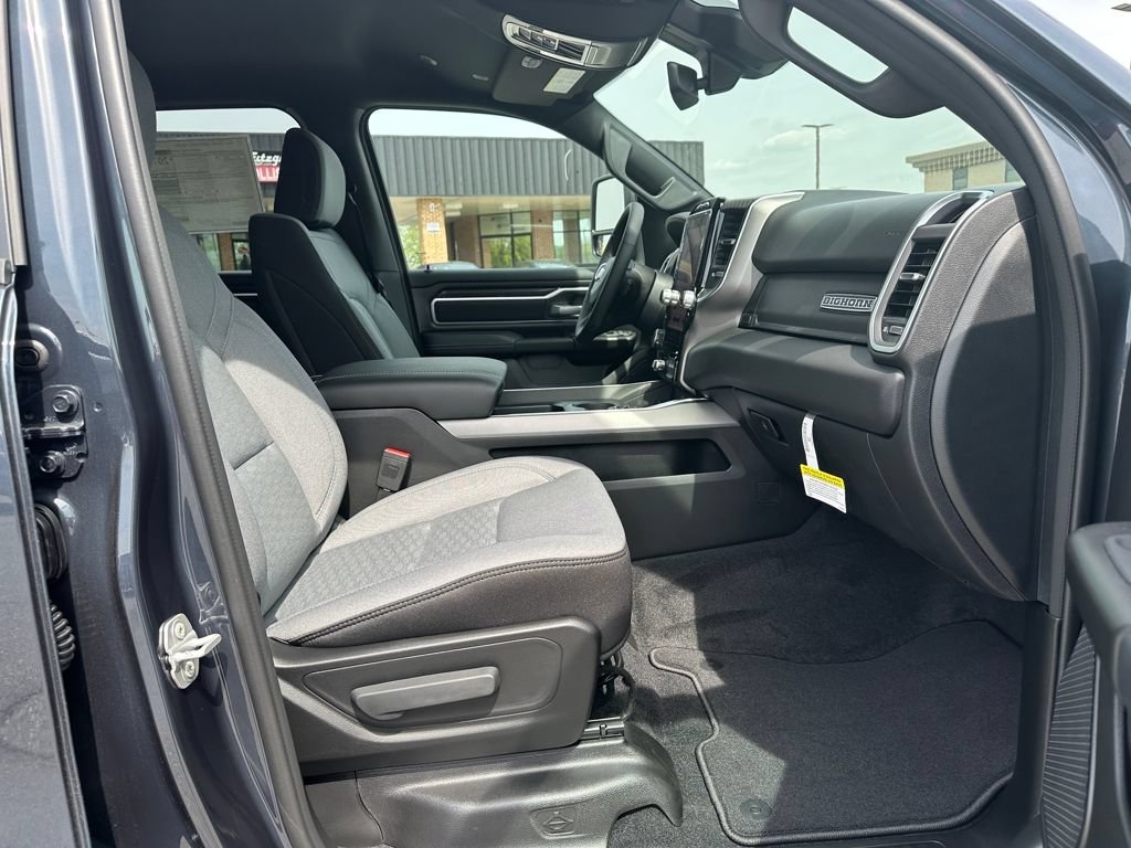 New 2026 RAM 1500 Big Horn AWD/4WD image 24