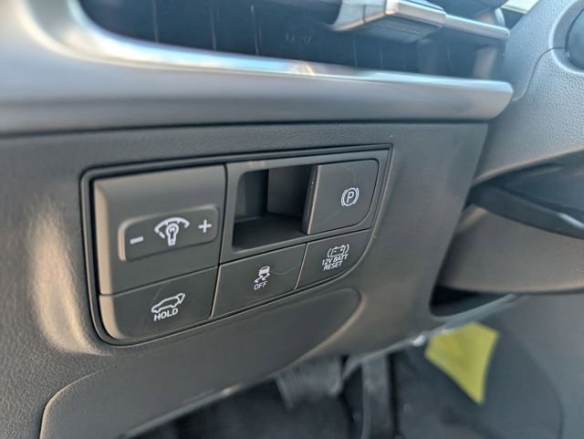 New 2026 Hyundai Tucson Limited w/ Tow & Go Package image 17