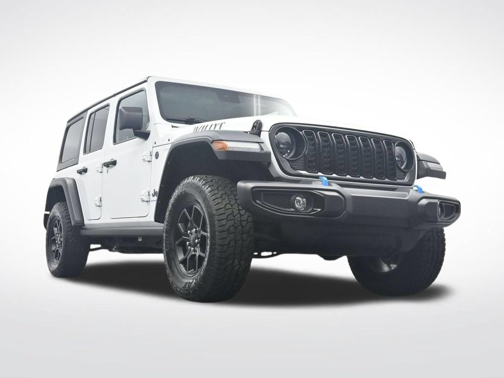 Used 2024 Jeep Wrangler Unlimited AWD/4WD image 32
