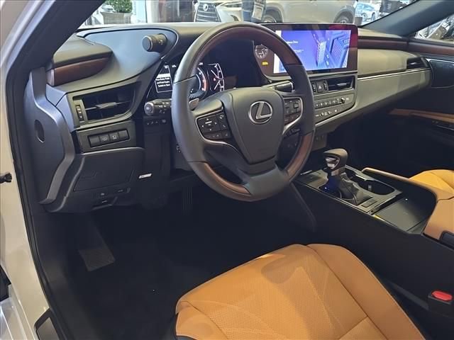 New 2025 Lexus ES 350 w/ Luxury Package image 13