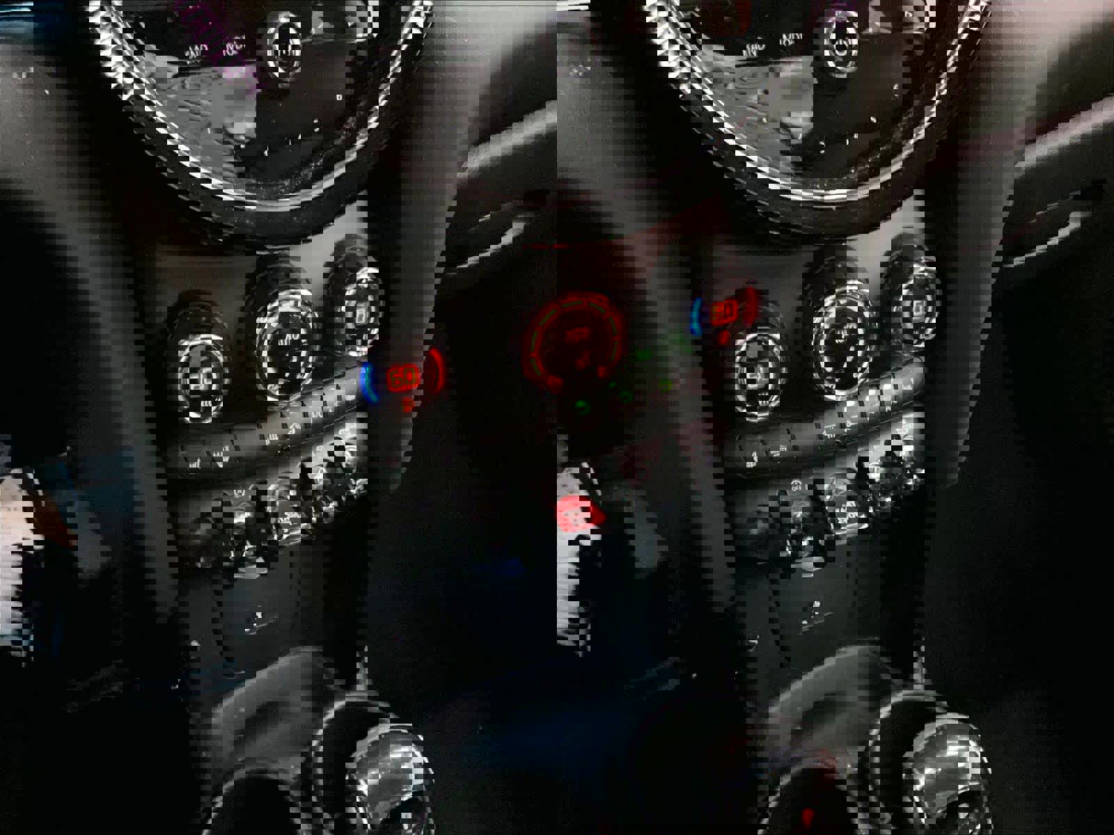 Used 2023 MINI Cooper S w/ Premium Package image 35