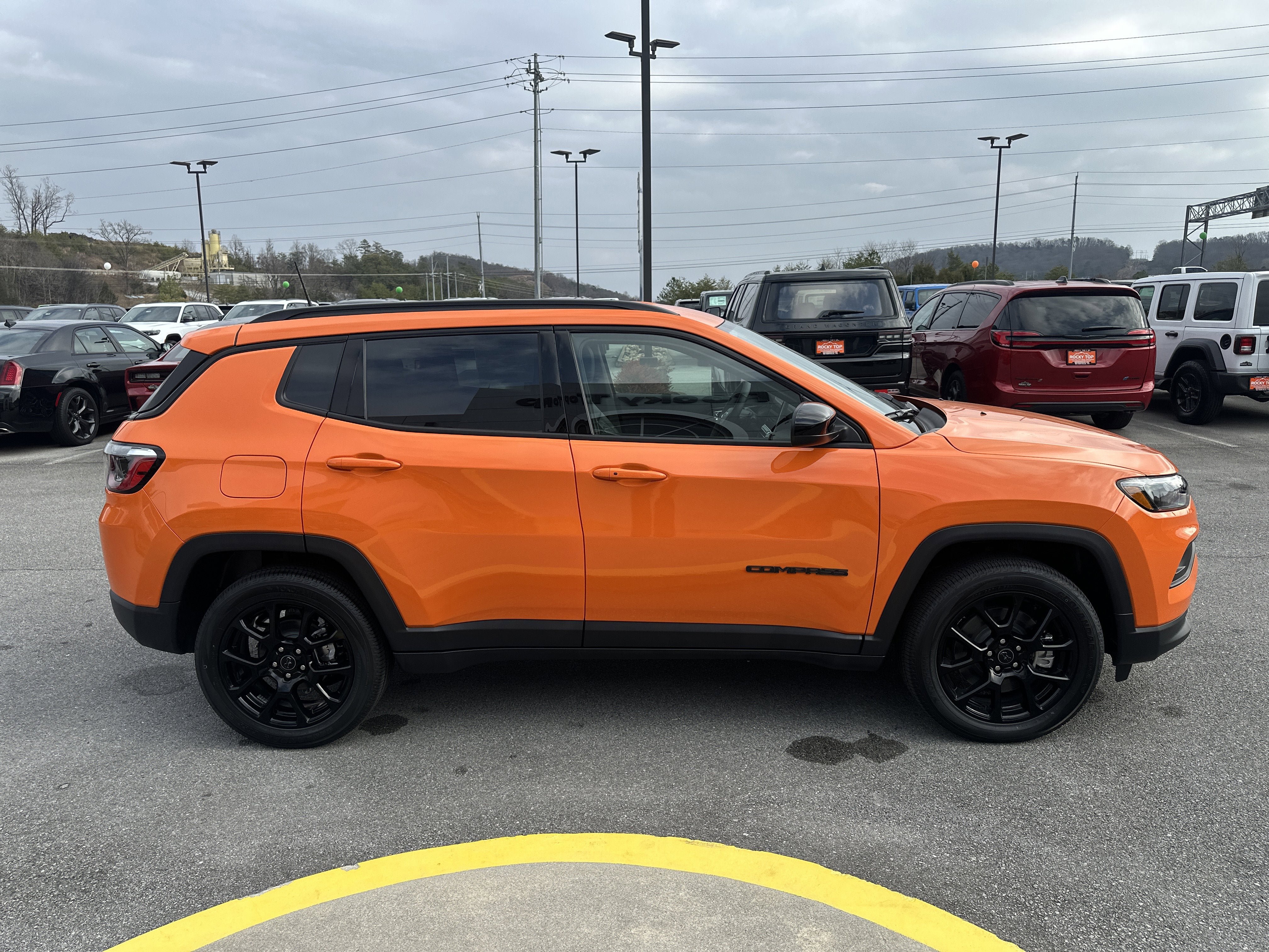 New 2026 Jeep Compass Latitude AWD/4WD image 6