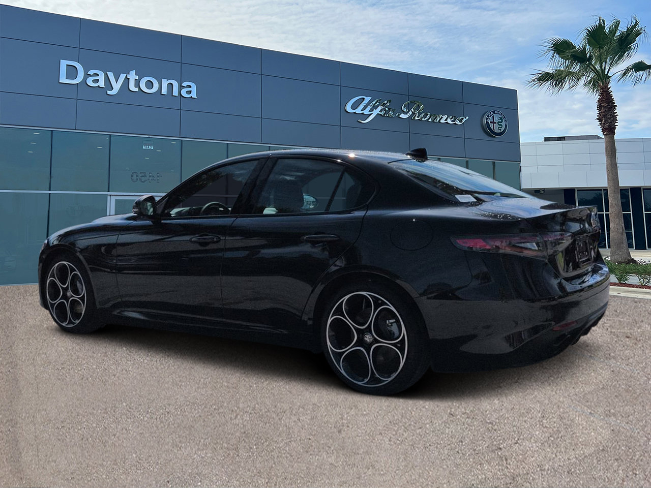 New 2026 Alfa Romeo Giulia w/ Driving Assist Package RWD image 5