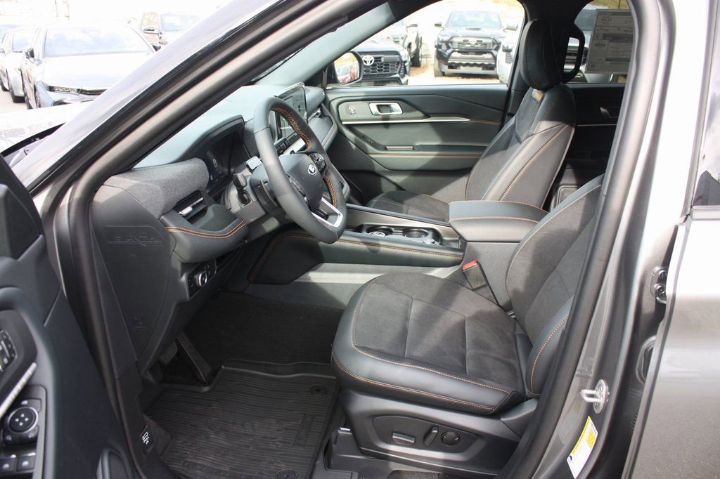 New 2026 Ford Explorer Tremor w/ Tremor Convenience Package image 15
