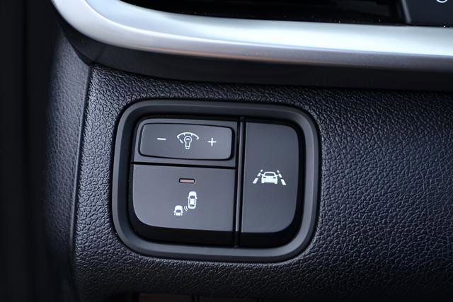 Used 2019 Kia Optima S w/ S Panoramic Sunroof Package image 21