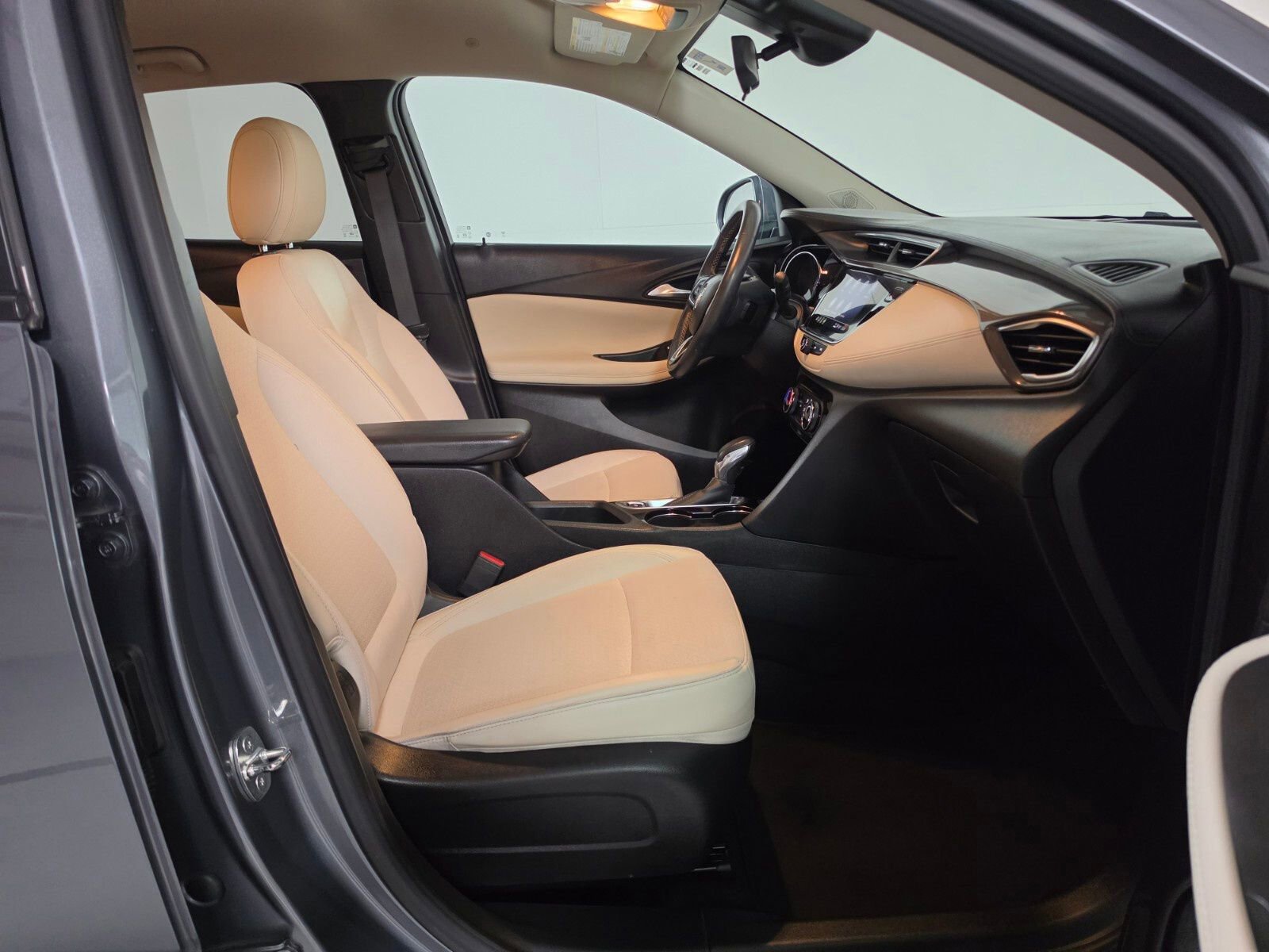 Used 2022 Buick Encore GX Preferred image 20