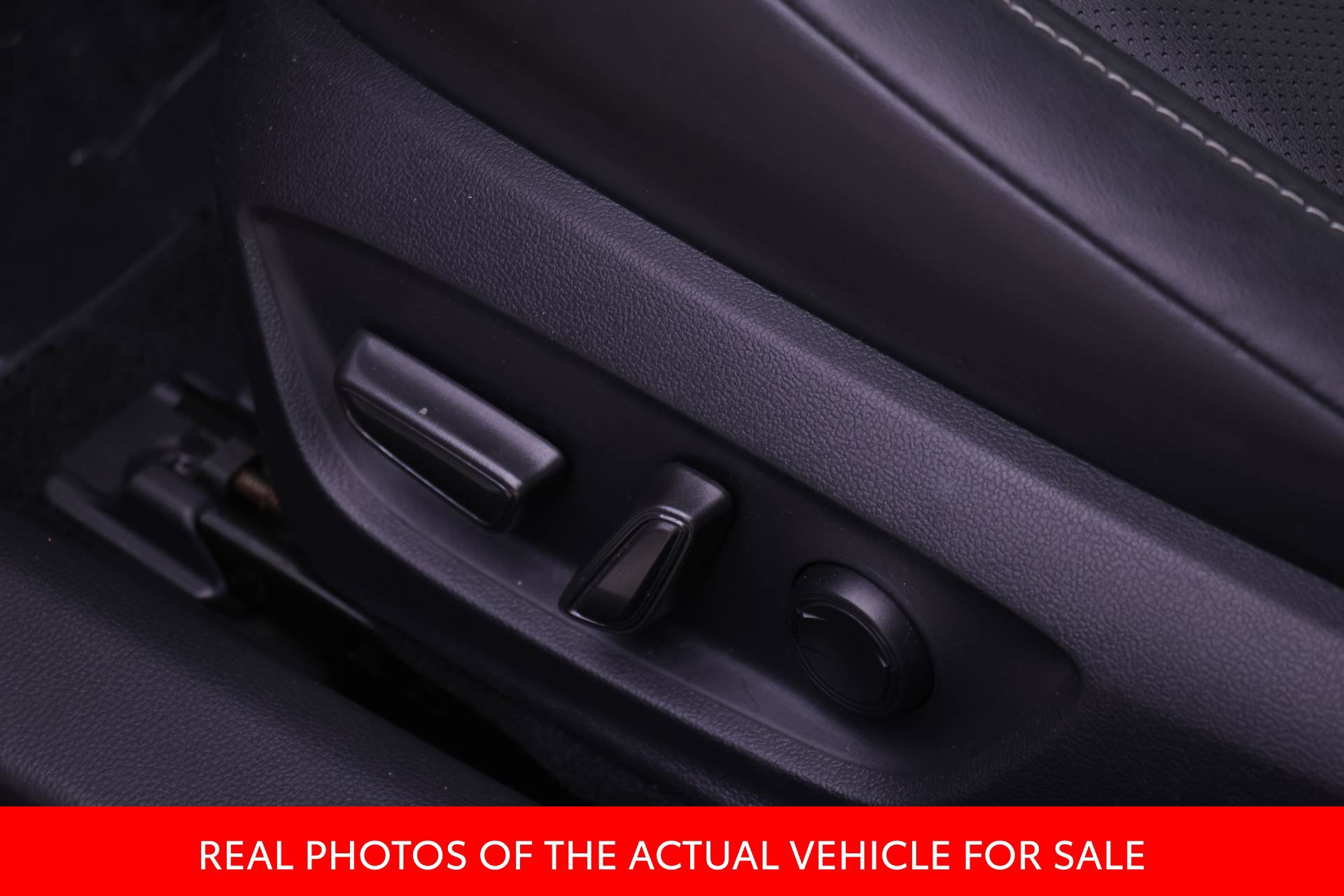 Certified 2024 Toyota Prius XLE AWD/4WD image 15