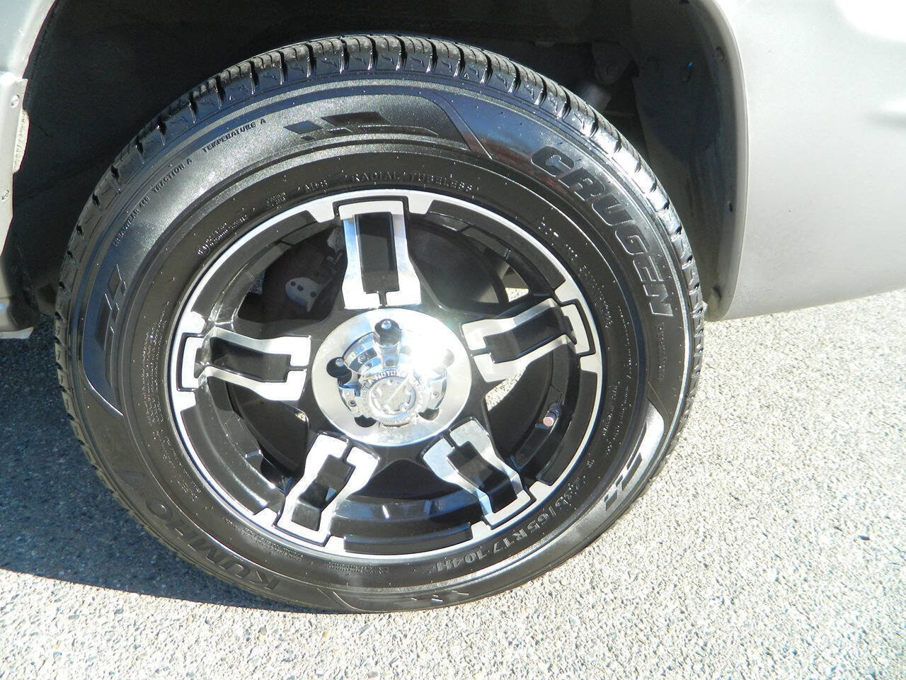 Used 2002 Jeep Grand Cherokee Limited image 23