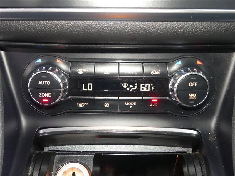 Used 2019 Mercedes-Benz GLA 250 4MATIC image 38