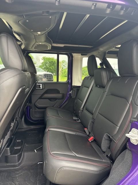 Used 2026 Jeep Wrangler Unlimited Rubicon AWD/4WD image 16