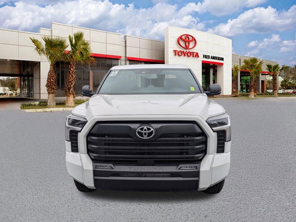 Used 2025 Toyota Tundra SR5 AWD/4WD image 10