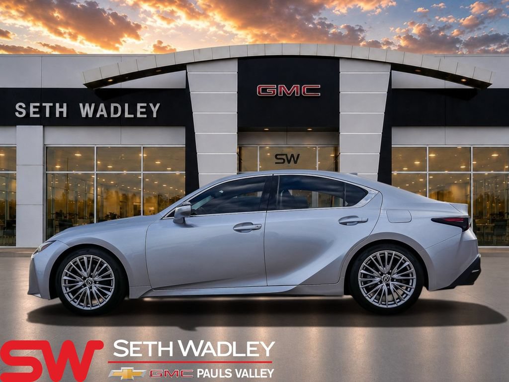 Used 2022 Lexus IS 300 w/ Premium Package RWD image 4
